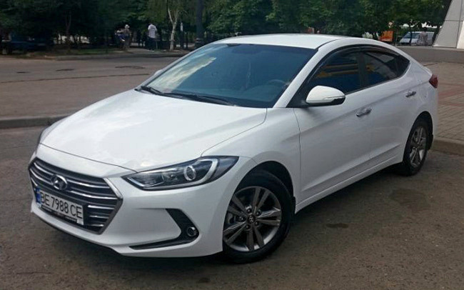 Аренда Hyundai Elantra New на свадьбу Николаев